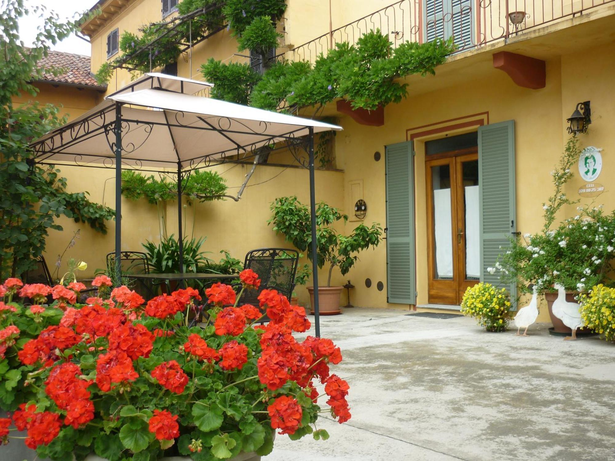 L'Adele Bed & Breakfast Occimiano Luaran gambar